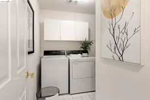 8 Clipper Hill, Oakland, CA 94618 - Photo 50