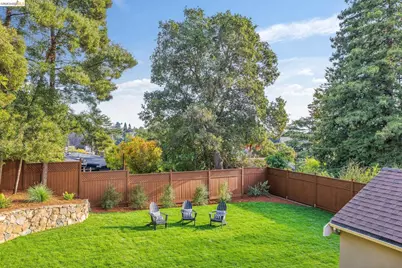 1089 Clarendon Cres, Oakland, CA 94610 - Photo 52