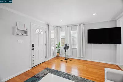 3231 35th Ave, Oakland, CA 94619 - Photo 8