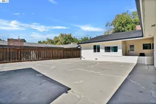 456 Hollywood Ave, Tracy, CA 95376 - Photo 10