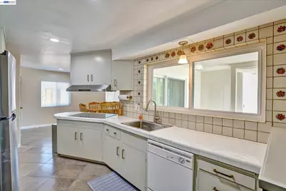 456 Hollywood Ave, Tracy, CA 95376 - Photo 24