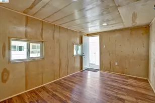 456 Hollywood Ave, Tracy, CA 95376 - Photo 12