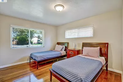456 Hollywood Ave, Tracy, CA 95376 - Photo 28