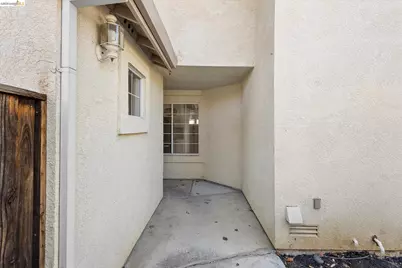 1758 Nandina Ct, Antioch, CA 94531 - Photo 46