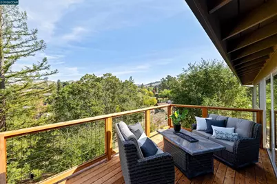 158 Fairfield Pl, Moraga, CA 94556 - Photo 18
