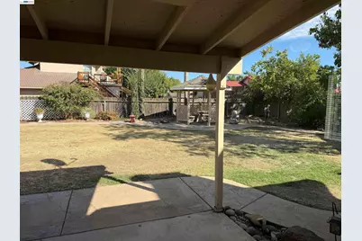 1004 Stonum Rd, Modesto, CA 95351 - Photo 26