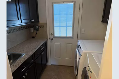 1004 Stonum Rd, Modesto, CA 95351 - Photo 18