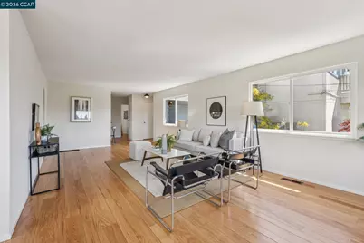 1016 Norwood Ave, Oakland, CA 94610 - Photo 12