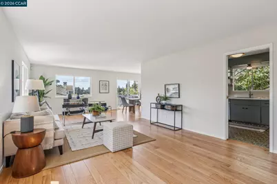 1016 Norwood Ave, Oakland, CA 94610 - Photo 6