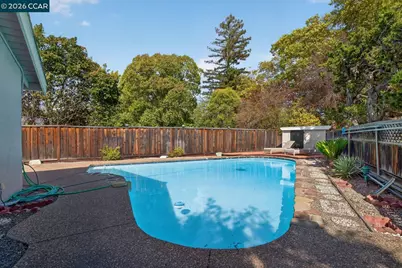 37 Alden Ct, Walnut Creek, CA 94598 - Photo 28