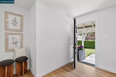 37 Alden Ct, Walnut Creek, CA 94598 - Photo 4