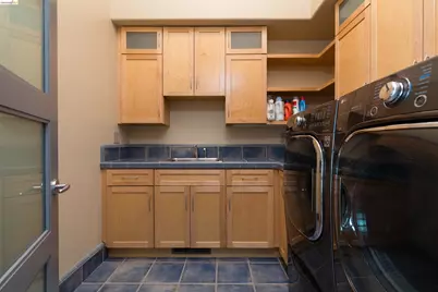 13367 Campus Dr., Oakland, CA 94619 - Photo 48