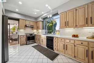 169 Diapian Bay, Alameda, CA 94502 - Photo 18