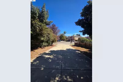 38179 Acacia Ct, Fremont, CA 94536 - Photo 8