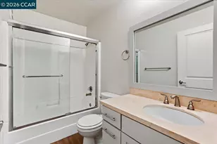 6400 Christie Ave, Emeryville, CA 94608 - Photo 22