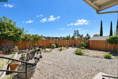 71 Gilrix Drive, Martinez, CA 94553 - Photo 34
