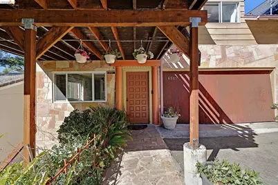 6501 Oakwood Dr, Oakland, CA 94611 - Photo 4