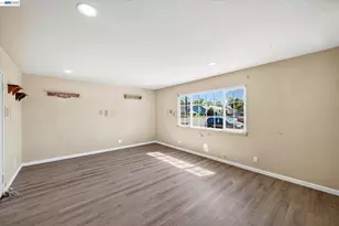 3470 Pestana Way, Livermore, CA 94550 - Photo 4