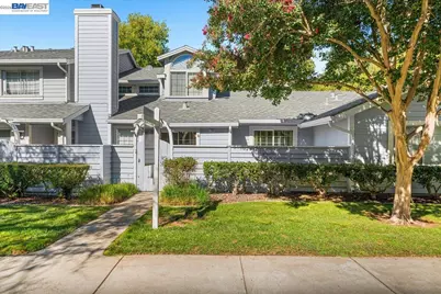 7335 Stonedale Dr, Pleasanton, CA 94588 - Photo 8