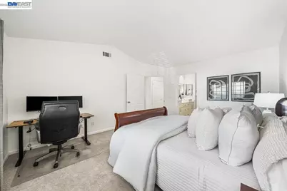 7335 Stonedale Dr, Pleasanton, CA 94588 - Photo 24