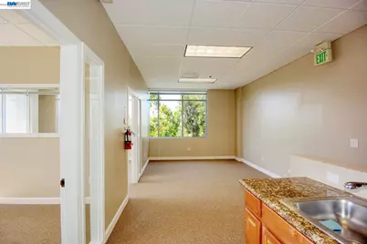 889 Corporate Way, Fremont, CA 94539 - Photo 32