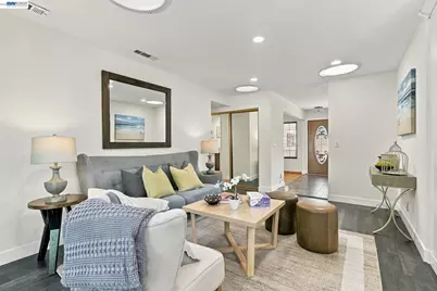 3253 Santa Isabella Ct, Union City, CA 94587 - Photo 8