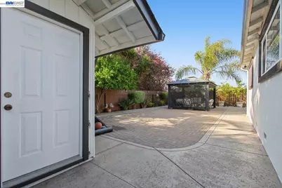 2454 Medallion Dr, Union City, CA 94587 - Photo 48