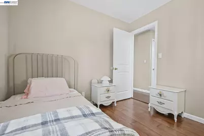 2454 Medallion Dr, Union City, CA 94587 - Photo 38