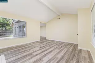 7661 Telfer Way, Sacramento, CA 95823 - Photo 12