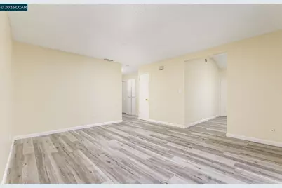 7661 Telfer Way, Sacramento, CA 95823 - Photo 14