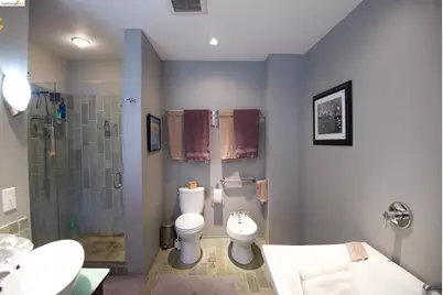 2554 West St, Oakland, CA 94612 - Photo 10