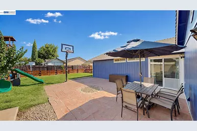 771 Twin Hills Dr, Galt, CA 95632 - Photo 26