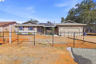 6696 Baldwin St, Valley Springs, CA 95252 - Photo 2