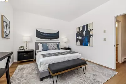 11 Bayside Ct, Richmond, CA 94804 - Photo 24