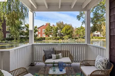 11 Bayside Ct, Richmond, CA 94804 - Photo 30