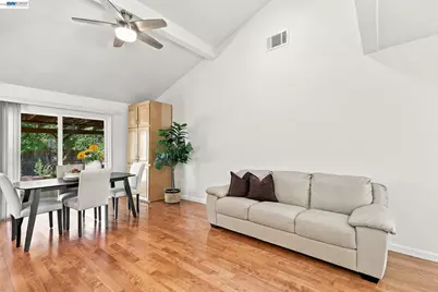 643 Sutton Ct, Walnut Creek, CA 94598 - Photo 18