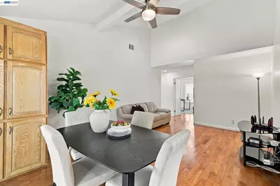 643 Sutton Ct, Walnut Creek, CA 94598 - Photo 16
