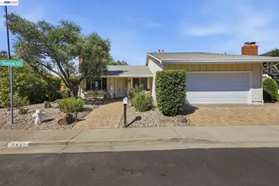 643 Sutton Ct, Walnut Creek, CA 94598 - Photo 1