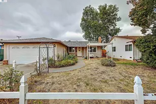 4653 Wheeler Dr, Fremont, CA 94538 - Photo 6