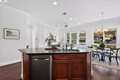 1609 Zinfandel Dr, Brentwood, CA 94513 - Photo 12