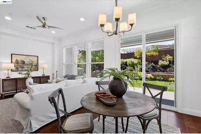 1609 Zinfandel Dr, Brentwood, CA 94513 - Photo 14