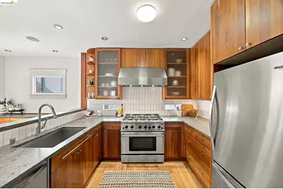 293 Santa Clara Ave., Oakland, CA 94610 - Photo 12