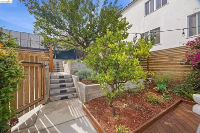 293 Santa Clara Ave., Oakland, CA 94610 - Photo 42