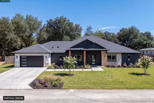 3431 Clayton Ln, Loomis, CA 95650 - Photo 1