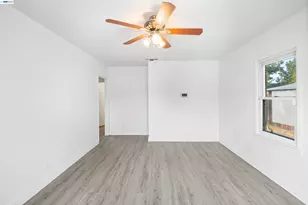 2623 Ensenada Way, Sacramento, CA 95815 - Photo 2