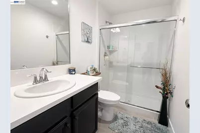 1658 Gobind Blvd, Mountain House, CA 95391 - Photo 12