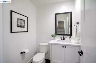 2042 Halo Ln, Alameda, CA 94501 - Photo 40