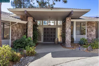 4572 Ewing Rd, Castro Valley, CA 94546 - Photo 2