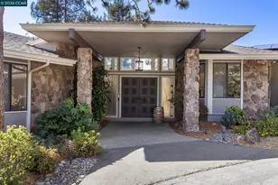 4572 Ewing Rd, Castro Valley, CA 94546 - Photo 2