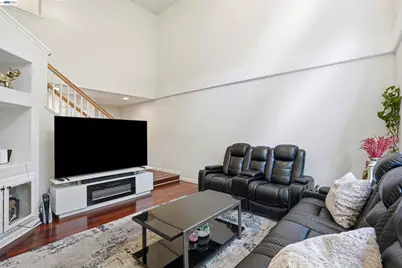 7721 Summerhill Pl, Castro Valley, CA 94552 - Photo 2